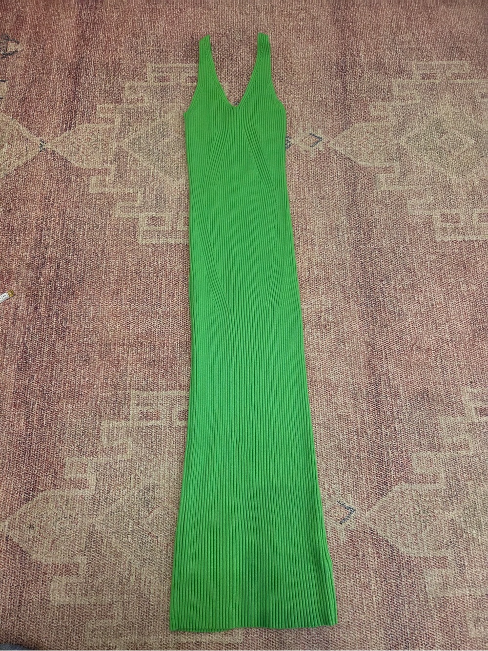 H & M ribbed bodycon Kelly green v neck midi dress size xs